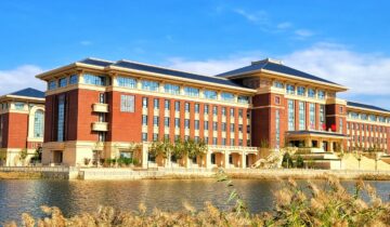 Tianjin University of Traditional Chinese Medicine: The Standard-Bearer of Evidence-Based TCM