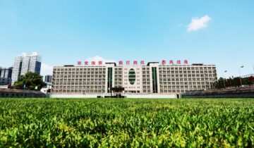 Air Force Medical University: Candlelight Anatomy to China’s First Face Transplant
