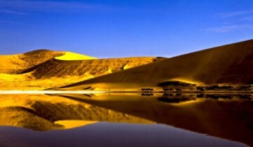 Badain Jaran Desert: Singing Dunes and Mysterious Lakes in China’s Sahara