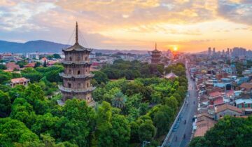 Quanzhou: Emporium of the World in Song-Yuan China