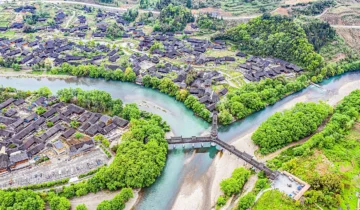 Longshan County, Hunan Province