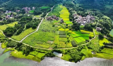 Xintian County, Hunan Province