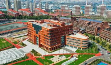 Qingdao University of Technology